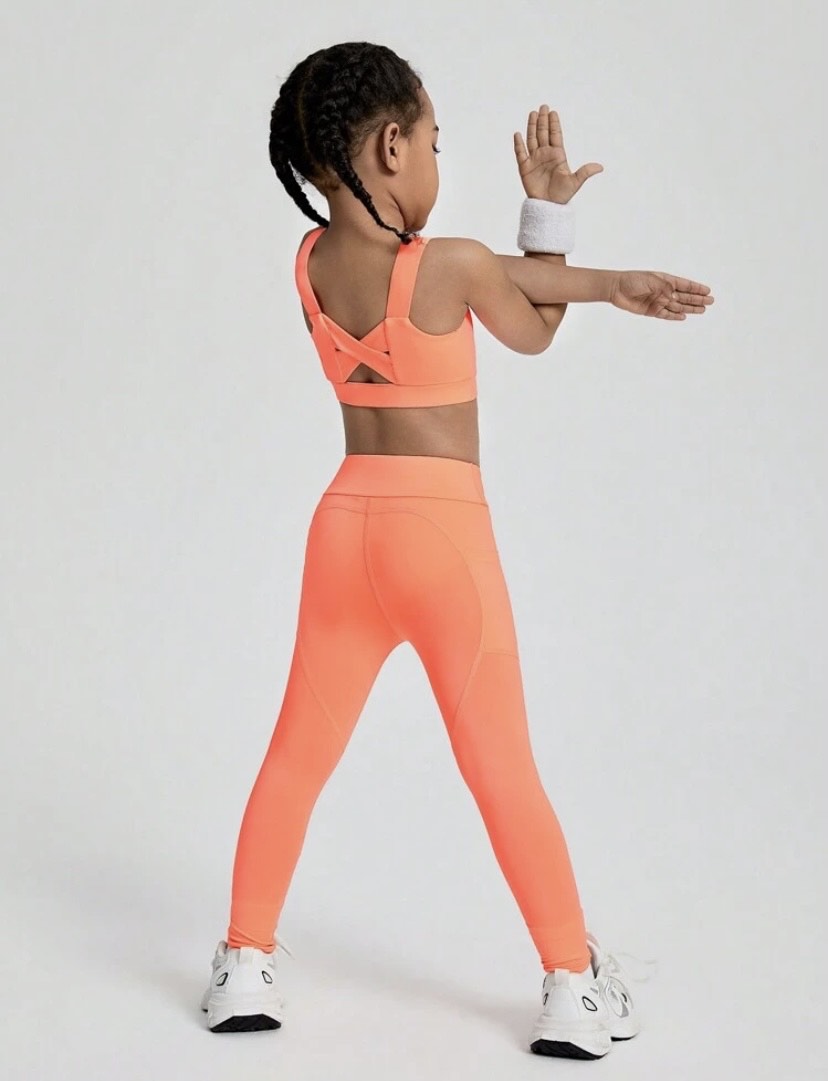 Peachy Peach Criss Cross